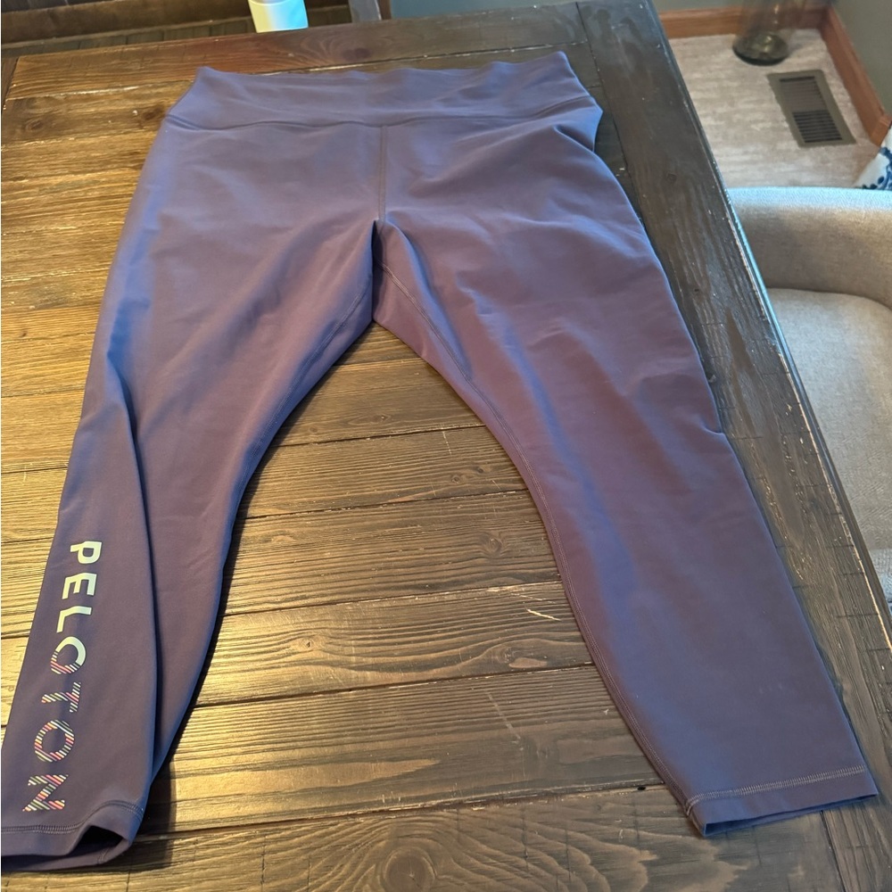 Peloton grey Leggings